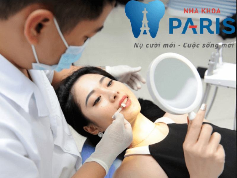 Bác sĩ tư vấn kỹ lưỡng đưa ra phác đồ phù hợp